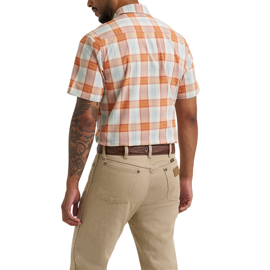 ATG -x- Wrangler® Short Sleeve Hike to Fish Shirt