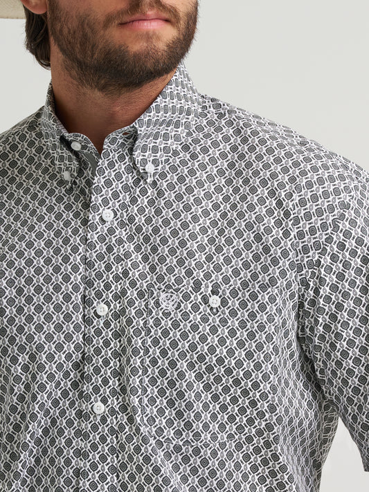 Wrangler® George Strait Collection One Pocket Short Sleeve Shirt