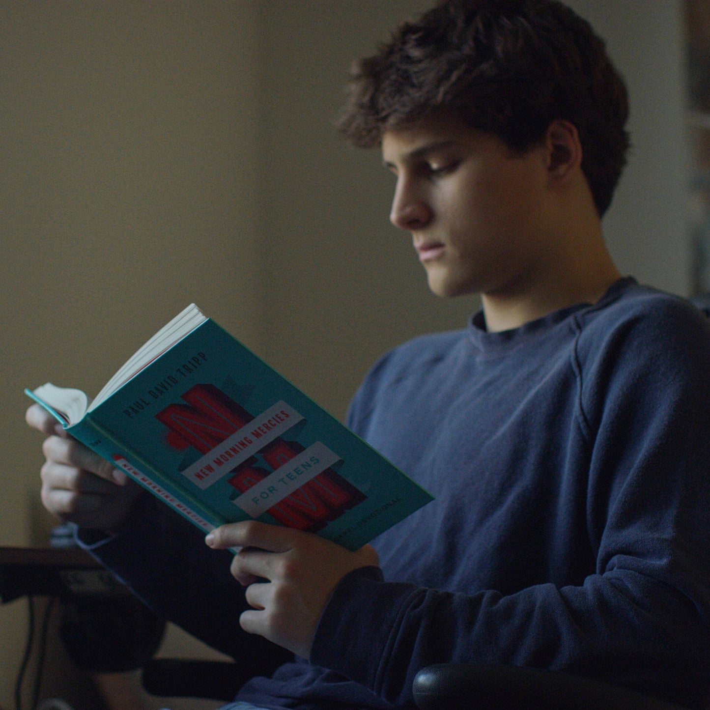 New Morning Mercies for Teens: A Daily Gospel Devotional