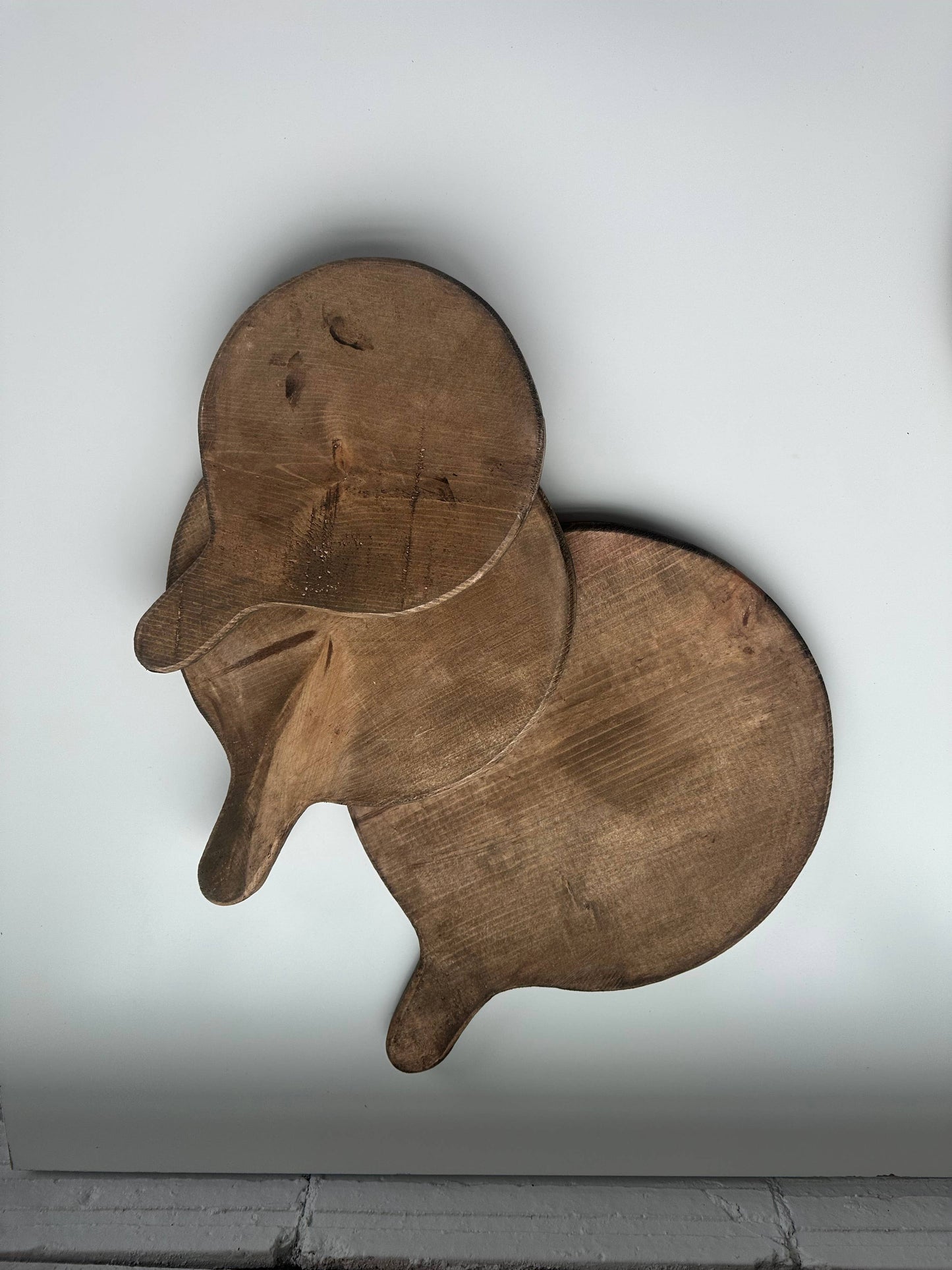 Round board with handle