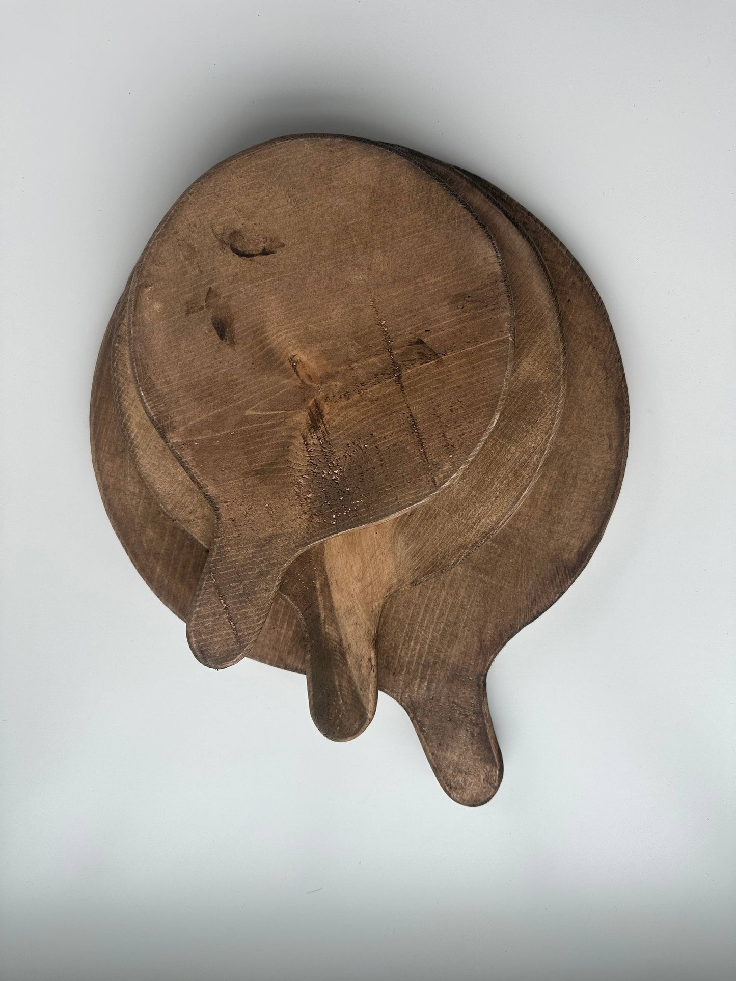 Round board with handle